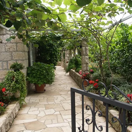 Apartamento House In Flowers
