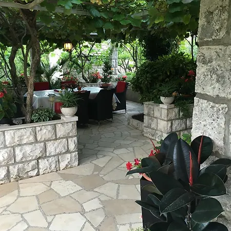 House In Flowers *